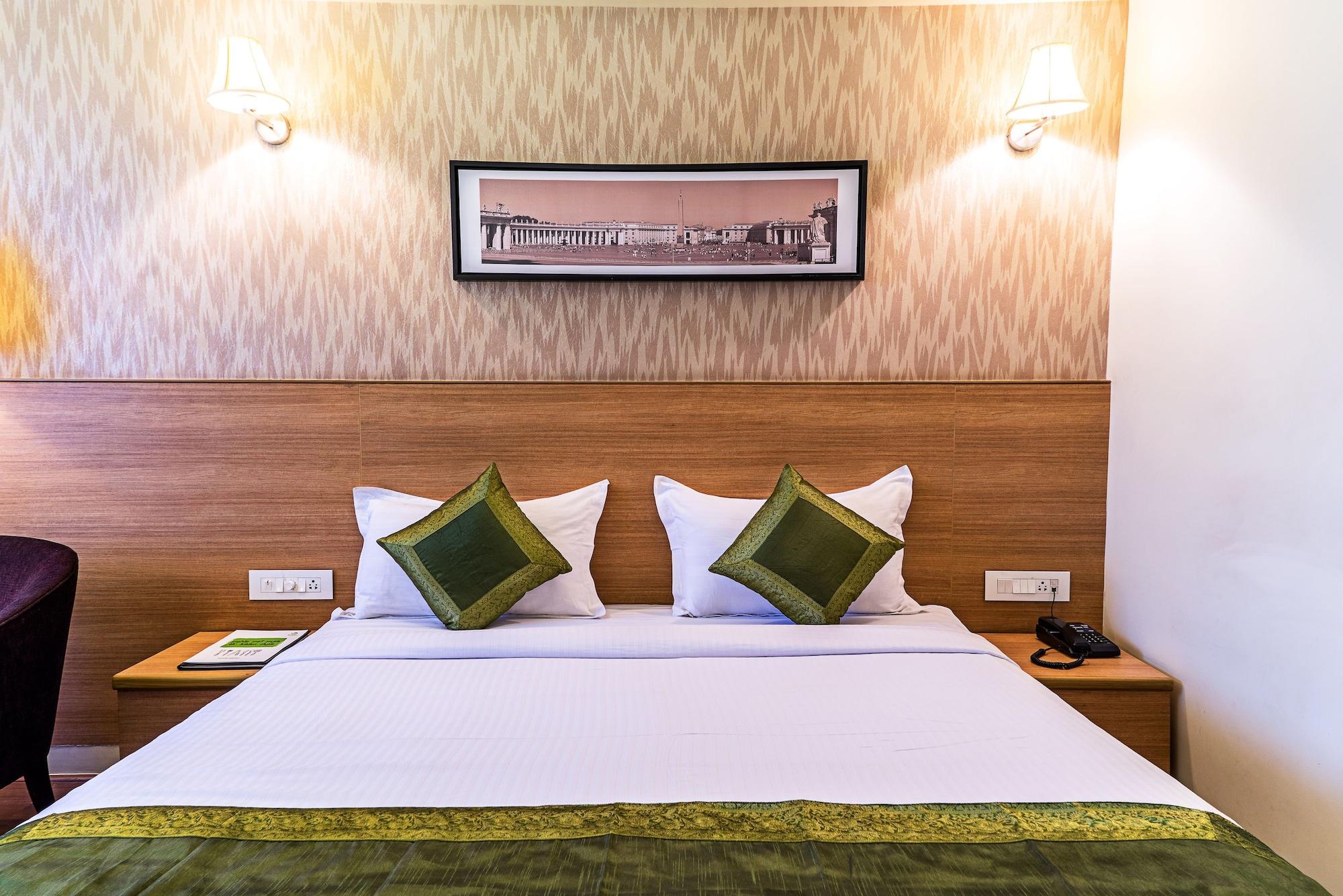 Treebo Premium Grand Emerald Pimpri-Chinchwad Екстер'єр фото
