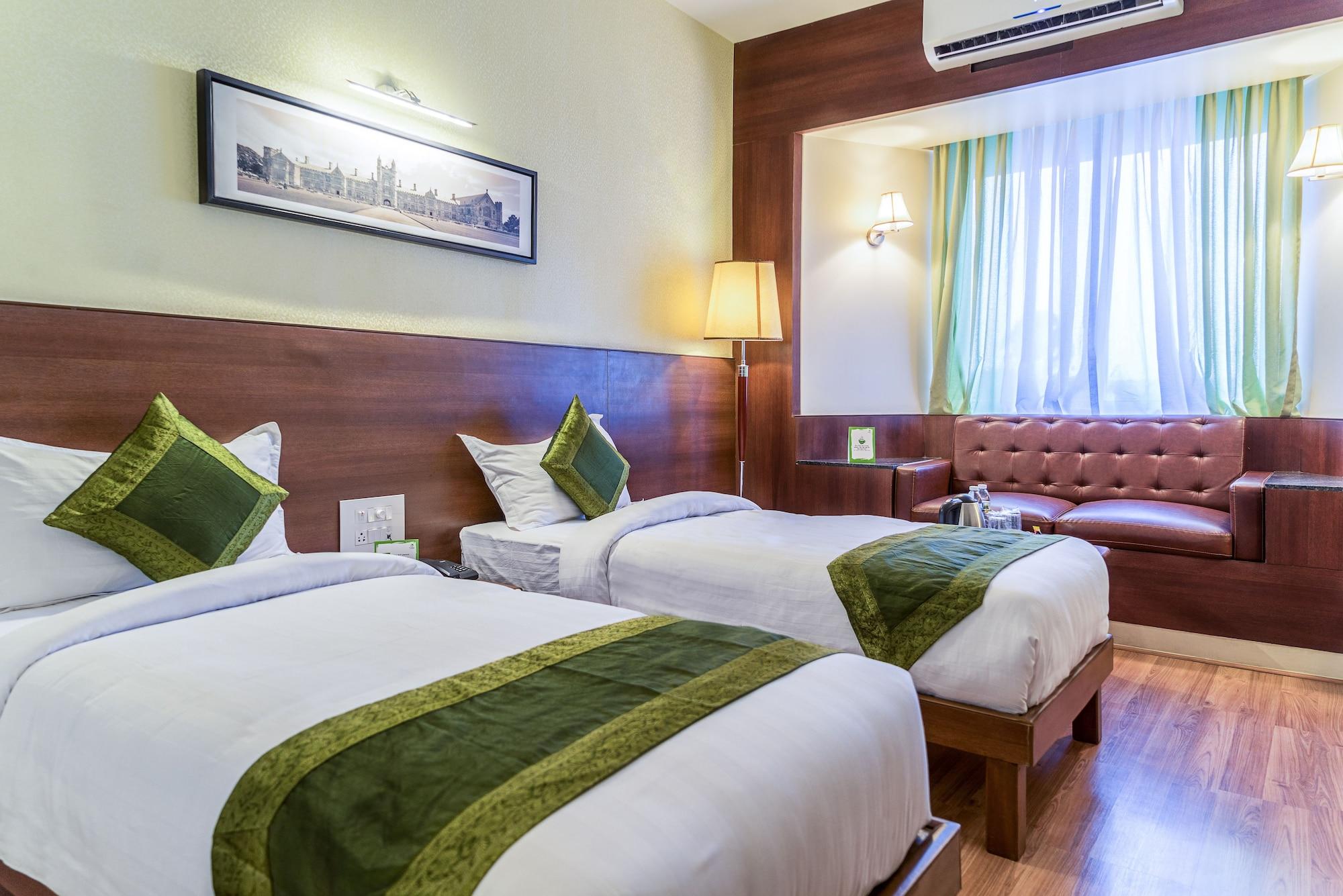 Treebo Premium Grand Emerald Pimpri-Chinchwad Екстер'єр фото