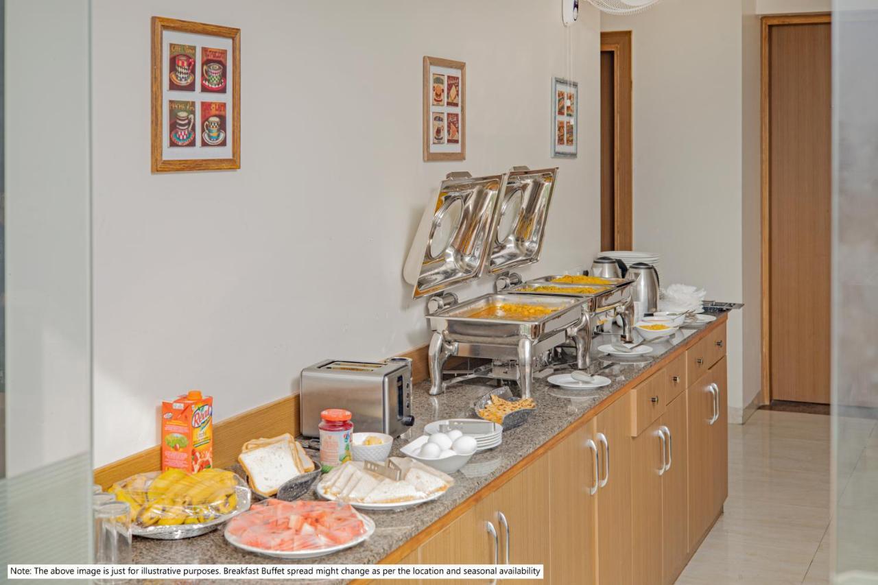 Treebo Premium Grand Emerald Pimpri-Chinchwad Екстер'єр фото